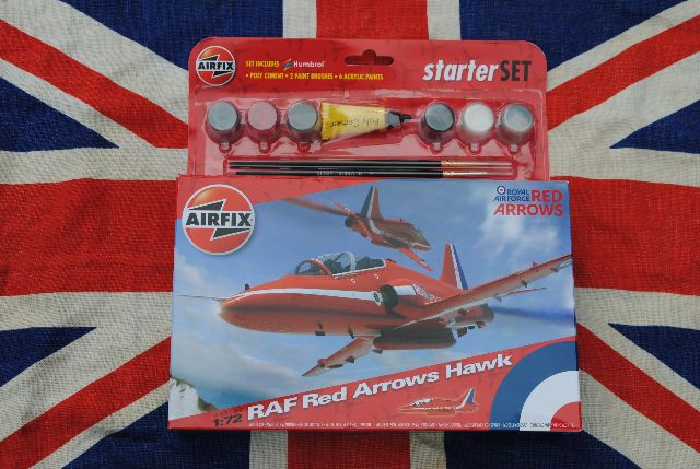 Airfix A55202 BAE Hawk T.Mk.1 RAF red Arrows Hawk